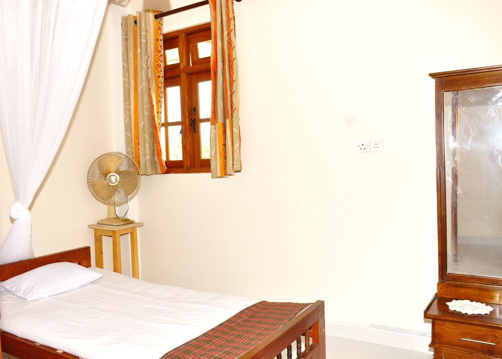 Ajanthas' Homestay Kandy Exterior foto